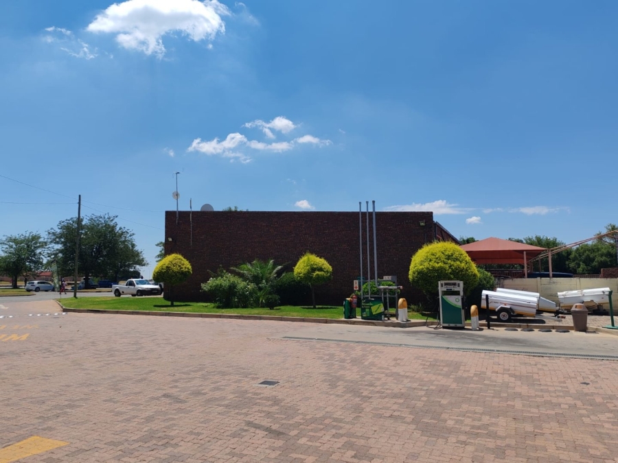 Commercial Property for Sale in Virginia Free State